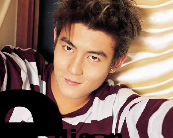 曝陳冠希要當(dāng)爸爸了？ 女友已懷孕幾個(gè)月