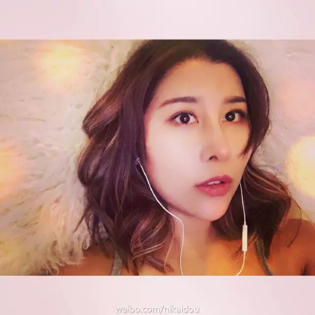 上海一女子自曝每月開(kāi)銷12萬(wàn),被網(wǎng)友罵上頭條！