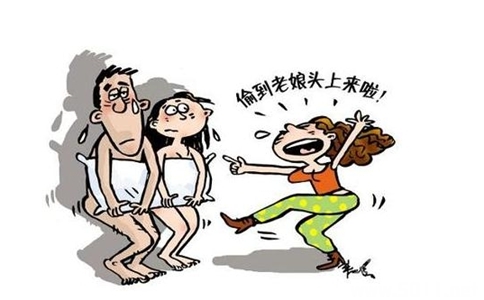 官員當(dāng)二奶面嫖娼二奶拍艷照舉報(bào)！這劇情太離譜趕上電視劇