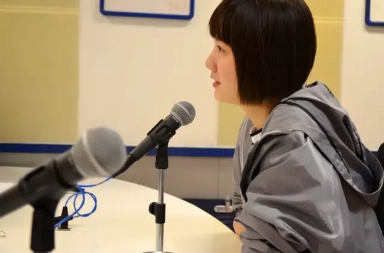 360°無死角，純素顏依舊那么美。這樣的顏值，你還敢說童星都長殘了？