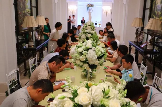 各位“小綠人”也把自己企業(yè)的問題通過卡片的形式，向劉東曉博士請教。