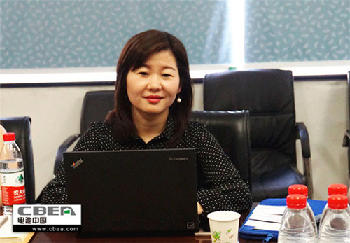 動(dòng)力電池應(yīng)用分會(huì)秘書長(zhǎng)、電池中國(guó)網(wǎng)CEO張雨參與座談交流