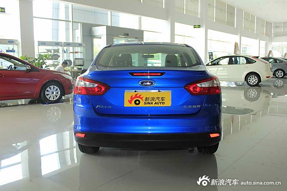 　?？怂箖蓭?jīng)典1.8MT 時(shí)尚型