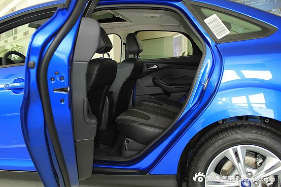 　?？怂箖蓭?jīng)典1.8MT 時(shí)尚型