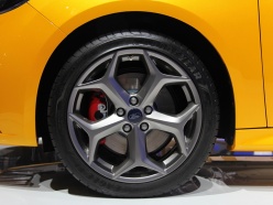 福特2012款?？怂筍T