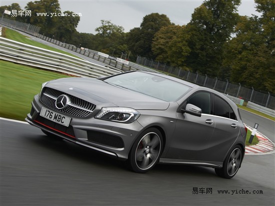 奔馳A260國內(nèi)實拍圖片 奔馳A260國內(nèi)實拍圖片