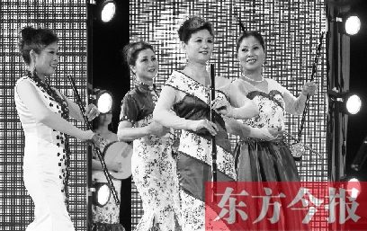老同志們自編節(jié)目，喜迎中國第一個法定老年節(jié)