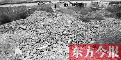 昨日，鄭州市107輔道花園口鎮(zhèn)大廟村，綿延數(shù)公里的城中村拆遷后遺留的建筑垃圾
