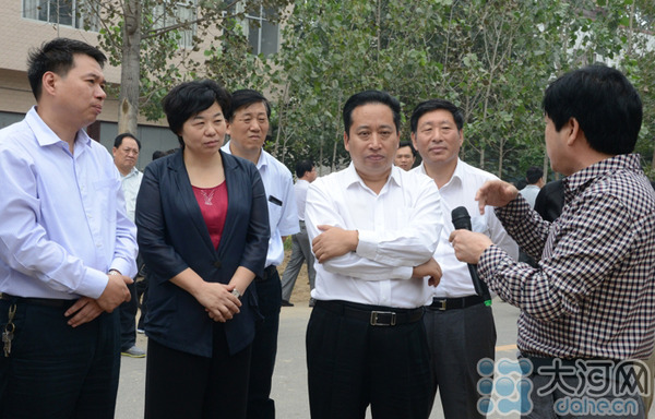 市長(zhǎng)吉炳偉調(diào)研通許縣美麗鄉(xiāng)村建設(shè)工作