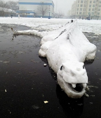 創(chuàng)意十足！日系列卡通雪人走紅