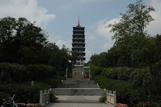 無(wú)錫市委副書記蔣洪亮跳塔自殺現(xiàn)場(chǎng)圖