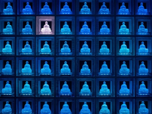 日本寺廟打造高科技納骨佛像 日本寺廟打造高科技納骨佛像