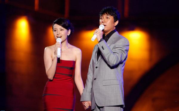 曝潘粵明董潔已復(fù)合搬回昔日愛(ài)巢共度中秋