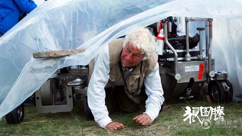 《狼圖騰》曝歡樂總動(dòng)員特輯 《狼圖騰》曝歡樂總動(dòng)員特輯