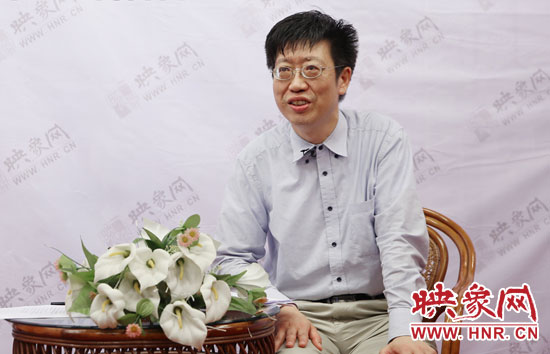 復(fù)旦大學(xué)河南招生組組長(zhǎng)趙一鳴做客映象網(wǎng)《名校面對(duì)面》系列訪談 復(fù)旦大學(xué)河南招生組組長(zhǎng)趙一鳴做客映象網(wǎng)《名校面對(duì)面》系列訪談