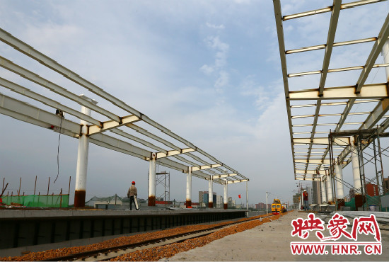 鄭信路站的主體框架已經(jīng)完工。