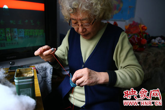 趁著上午光線好，加緊制作