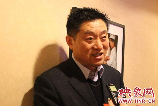 全國人大代表、輝縣市孟莊鎮(zhèn)南李莊村黨支部書記范海濤