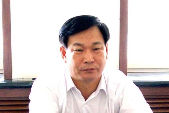 天津市燃?xì)饧瘓F(tuán)有限公司原黨委書(shū)記、董事長(zhǎng)金建平。東方IC 資料