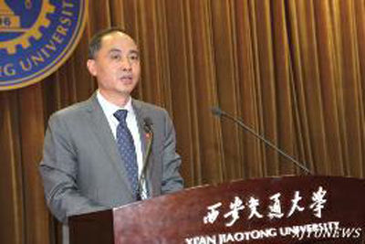 榮命哲 51歲 榮命哲 51歲