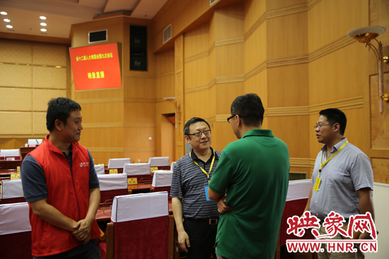 映象網(wǎng)全程直播省十二屆人大常委會(huì)專題詢問會(huì)