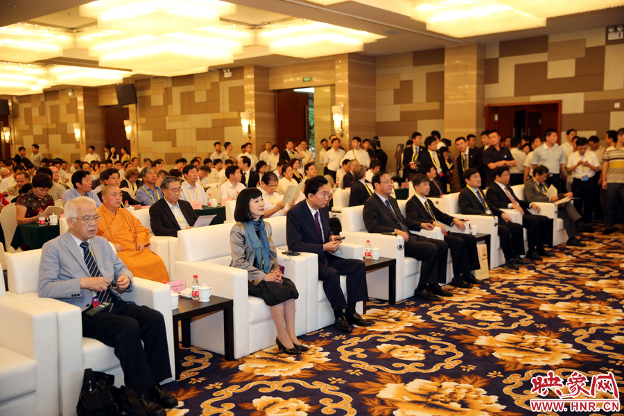 重要嘉賓、著名學(xué)者云集嵩山論壇。