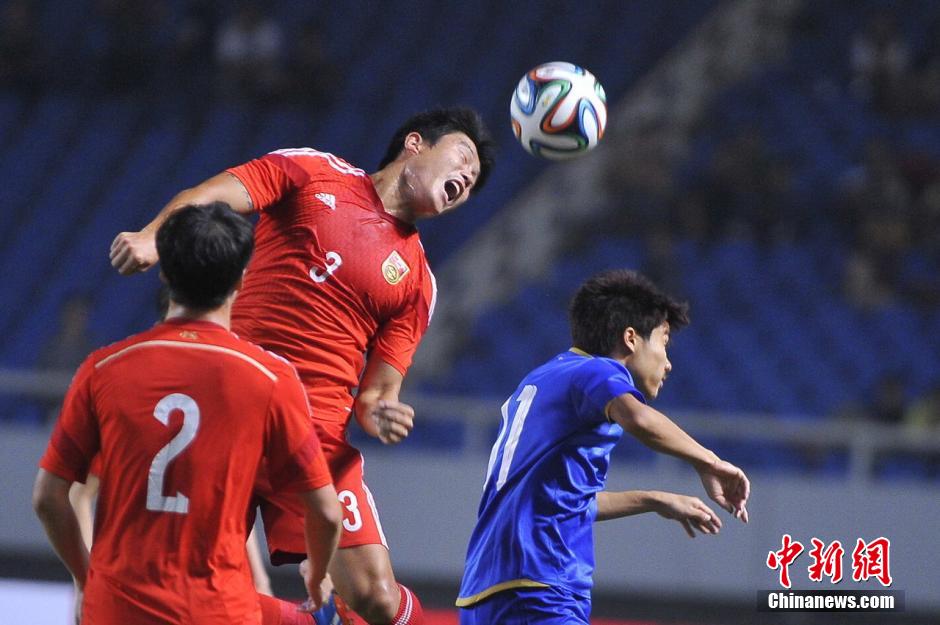2014足球友誼賽 國足3-0勝泰國了結“1-5”恩怨