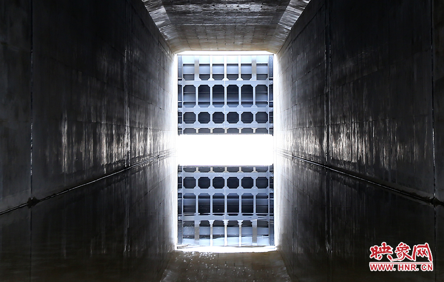 完工的南水北調(diào)水渠，靜靜的等待著首次通水