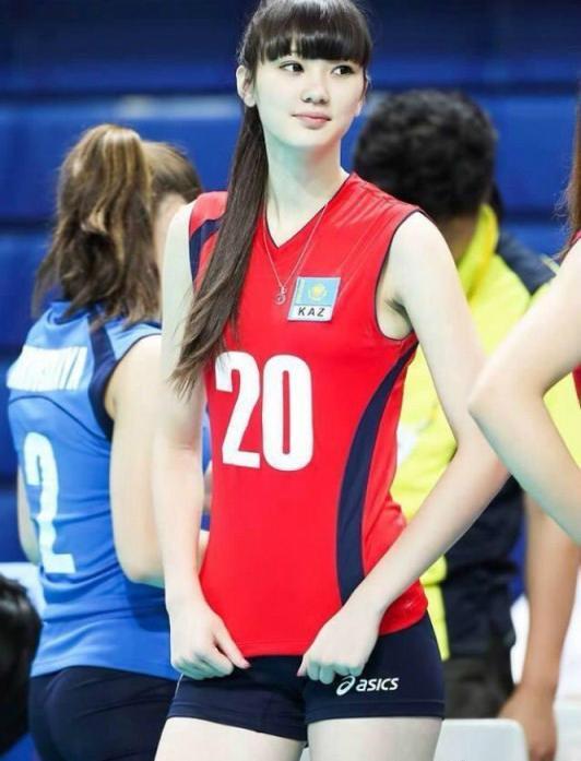 哈薩克排球第一美女從政 曾因容貌一夜爆紅 哈薩克排球第一美女從政 曾因容貌一夜爆紅