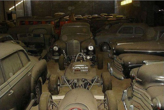 葡萄牙農(nóng)場(chǎng)倉(cāng)庫(kù)驚現(xiàn)大量老爺車(chē) 價(jià)值數(shù)百萬(wàn)英鎊(組圖)