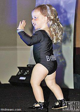 博伊登每當(dāng)音樂響起，便會手舞足蹈。