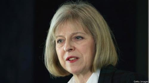 特雷莎·梅有關(guān)海外留學(xué)生的移民政策遭到猛烈批評(píng)。