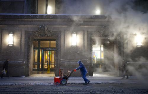 特大暴風(fēng)雪襲擊美國東北部，多州進(jìn)入緊急狀態(tài)。