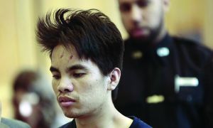 一位名叫陳明東（音）的中國(guó)移民在美國(guó)紐約謀殺5名親戚，罪名成立，被判處至少125年監(jiān)禁。