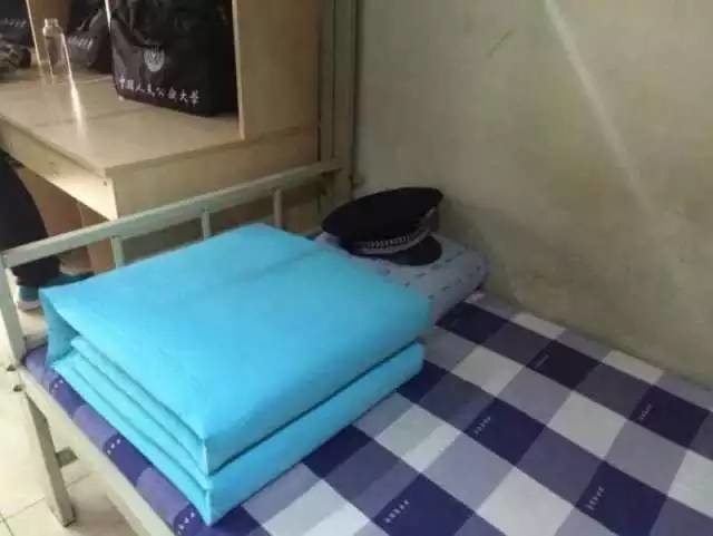 這個(gè)學(xué)校的男生宿舍火了！女同學(xué)都喊著要嫁