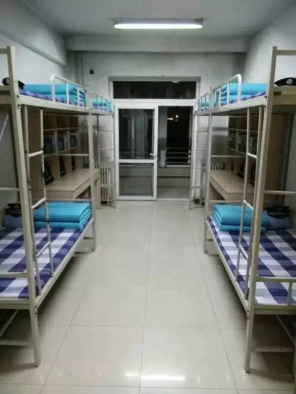 這個(gè)學(xué)校的男生宿舍火了！女同學(xué)都喊著要嫁