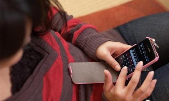 真能亮瞎眼？如何減少手機(jī)對(duì)眼睛的傷害