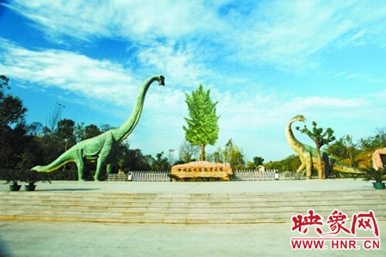 美不勝收 爬山、游園、賞奇觀（組圖）