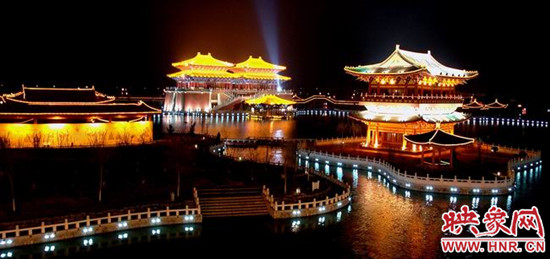 中外游客紛紛贊嘆——大美開(kāi)封 流連忘返