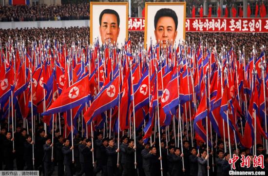 4月20日，包括軍人、公務員與平壤市民在內(nèi)的朝鮮各界民眾在金日成廣場集會，譴責并發(fā)誓要“消滅”韓國李