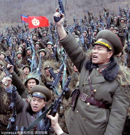 　朝鮮人民軍士兵戰(zhàn)意高昂。