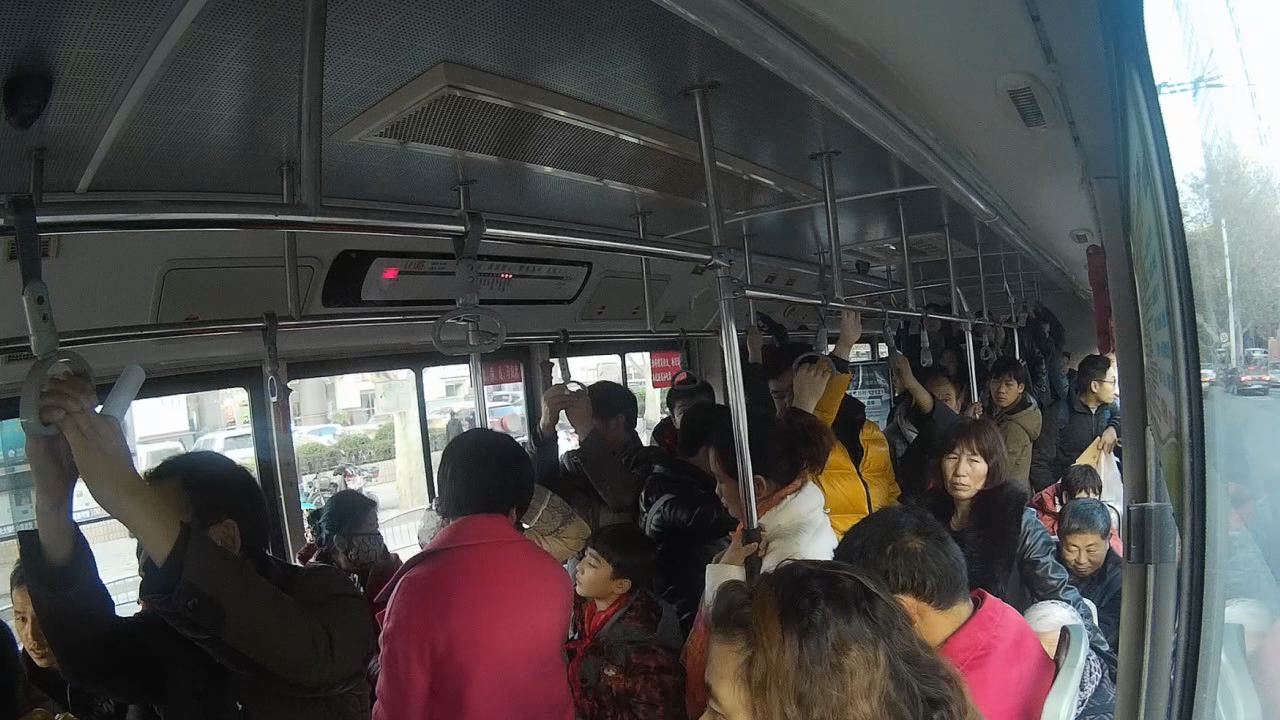 陌生人向你借手機 給嗎？