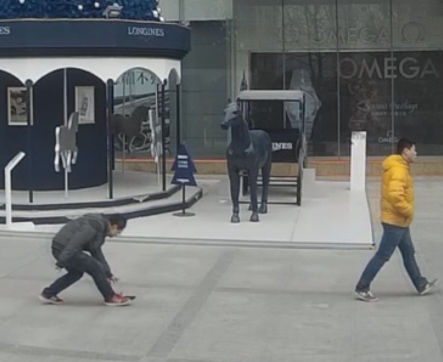 鄭州表情之跨年笑臉 撿人錢包拒絕歸還 正義哥在哪？