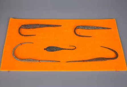 這么大的魚鉤你見過嗎？