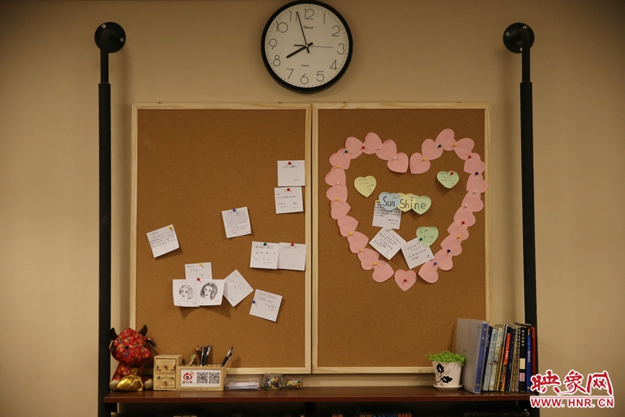 書店內(nèi)的留言板。