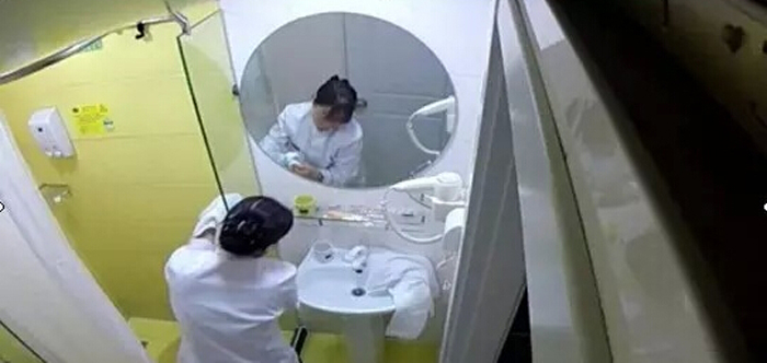 知名酒店用房客浴巾擦馬桶、擦地板