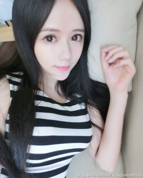 湖大21歲?；ㄇ巴购舐N無懼走光