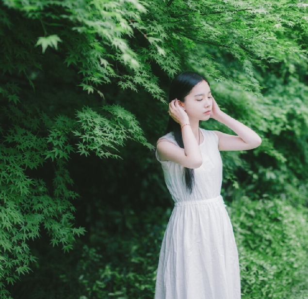 同濟90后學霸女神?；?顏值爆表清純迷人