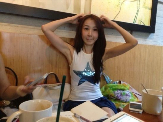 45歲蕭薔節(jié)目遭挑釁曬素顏 網友大贊逆生長