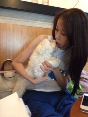 45歲蕭薔節(jié)目遭挑釁曬素顏 網友大贊逆生長